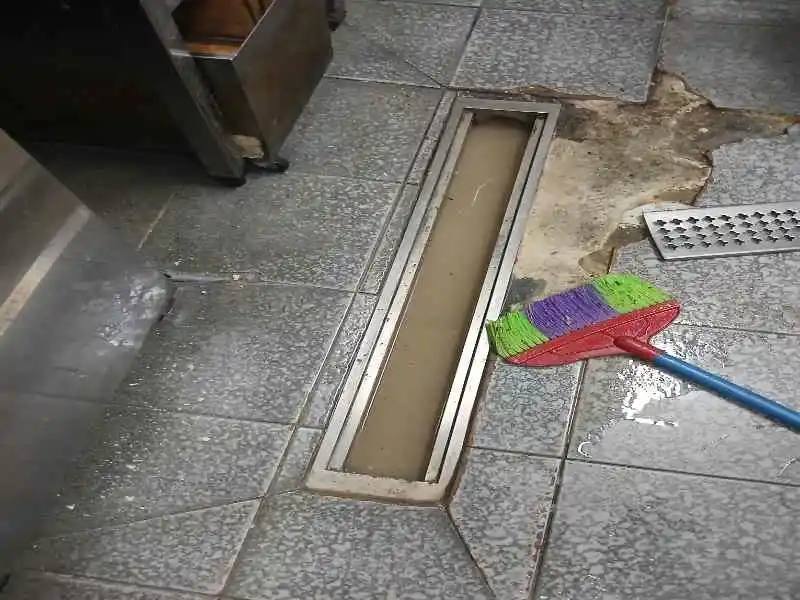 송파구 싱크대 물이 안 내려갈 때 바로 할 일